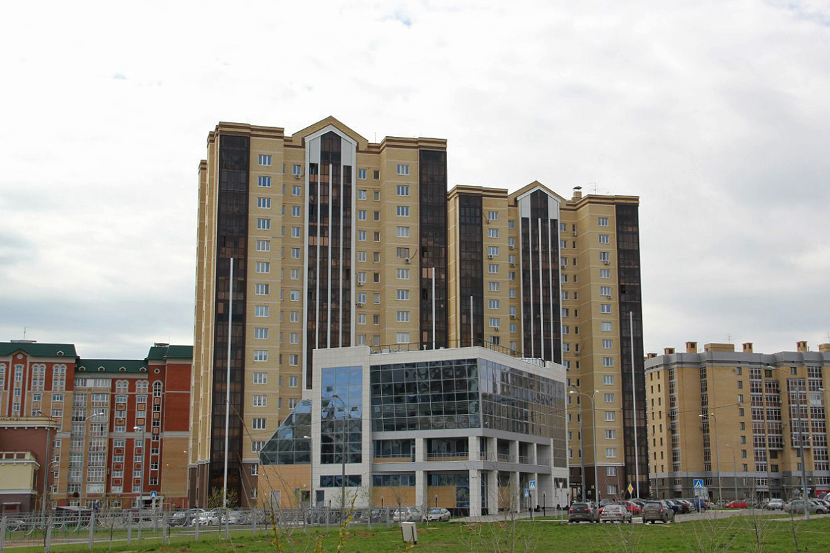 Казань, Проспект Альберта Камалеева, 14; Проспект Альберта Камалеева, 16