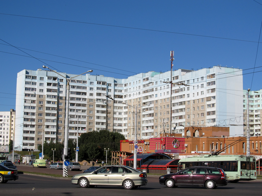 Минск, Улица Притыцкого, 150; Улица Притыцкого, 152