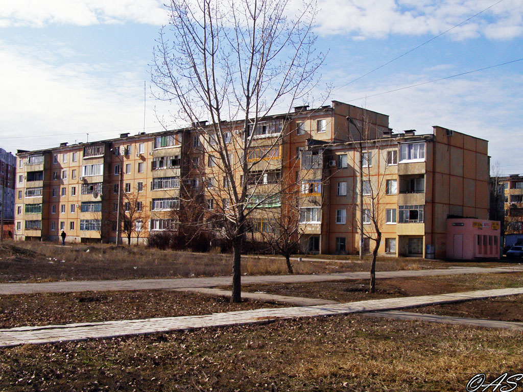 Волжский, Улица Мира, 140; Улица Мира, 140А