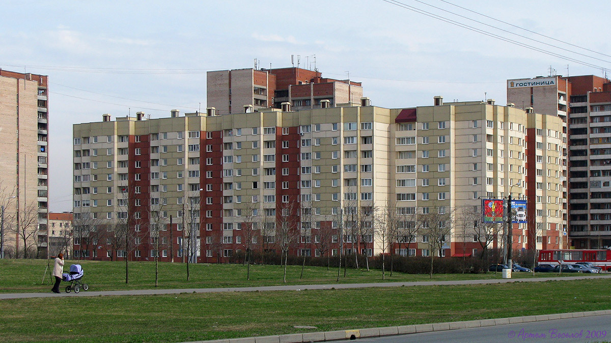 Санкт-Петербург, Бухарестская улица, 130 корп. 1