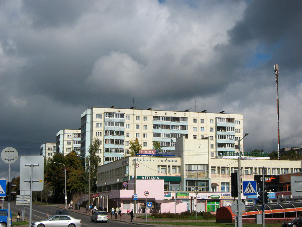 Мінск, Улица Притыцкого, 56 / Улица Петра Глебки, 2; Улица Петра Глебки, 4
