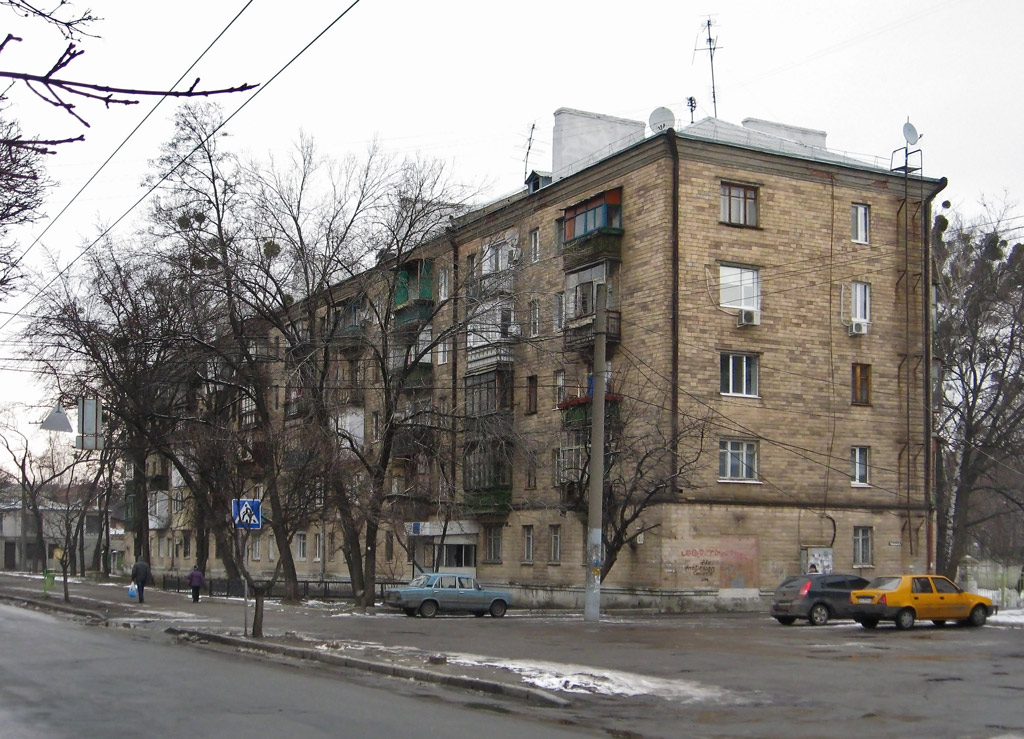 Харьков, Улица Малиновского, 10-14