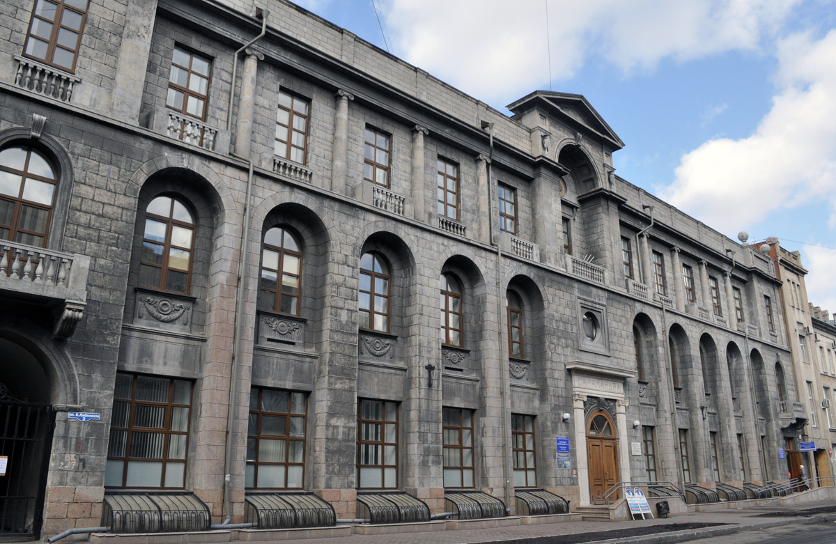 Омск, Улица Карла Либкнехта, 3