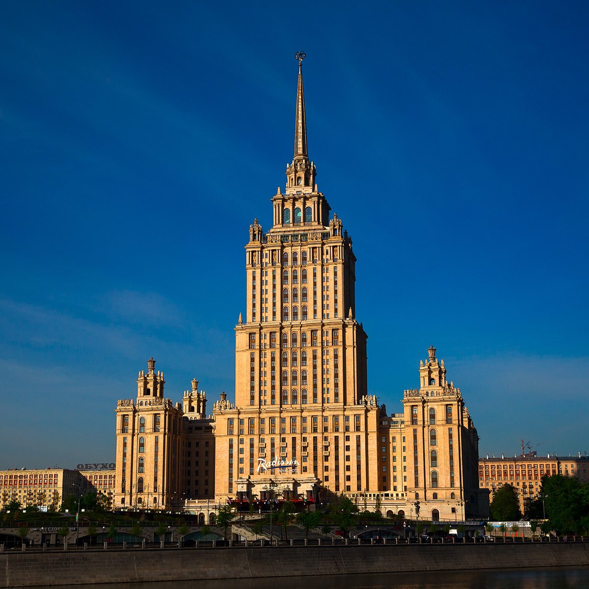 Москва, Кутузовский проспект, 2/1 стр. 1