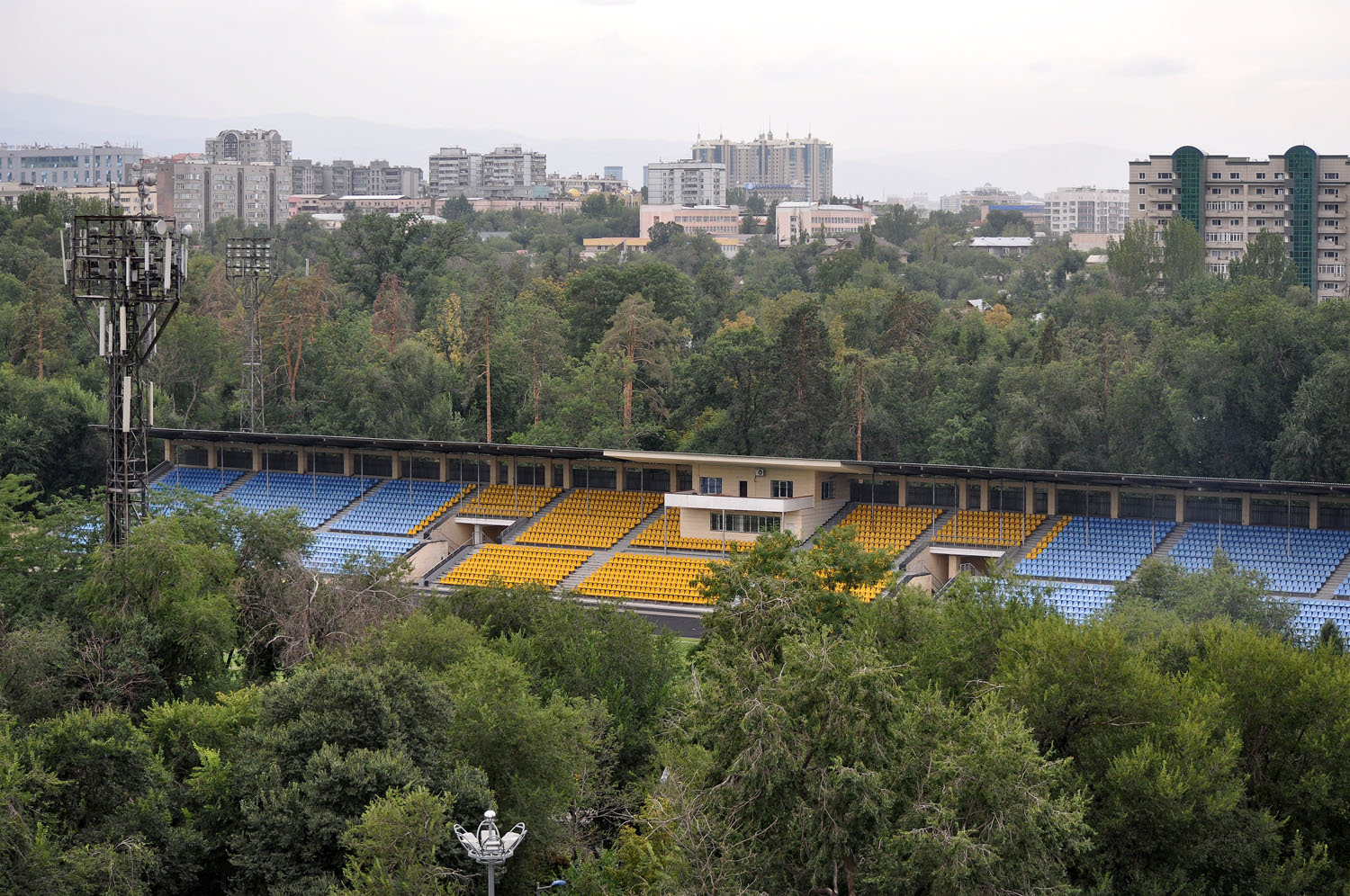 Алматы, Улица Гоголя, 1/2