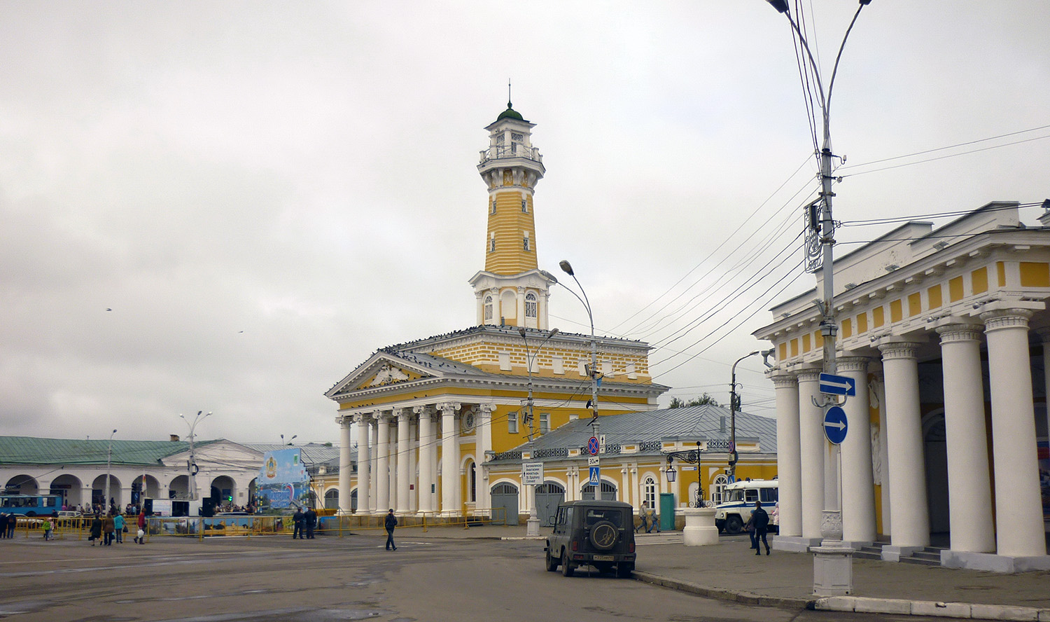 Кострома, Улица Симановского, 1 корп. 2; Улица Ленина, 1 / Улица Симановского, 2