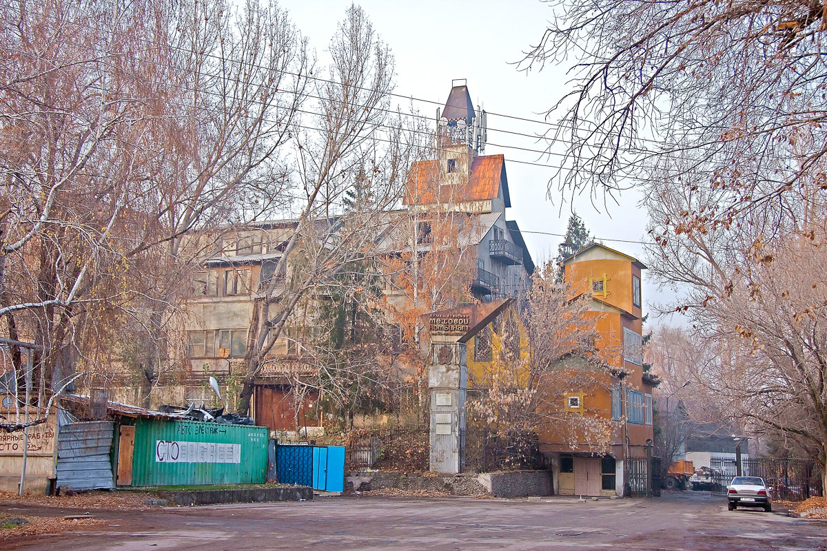 Алматы, Улица Станиславского, 43