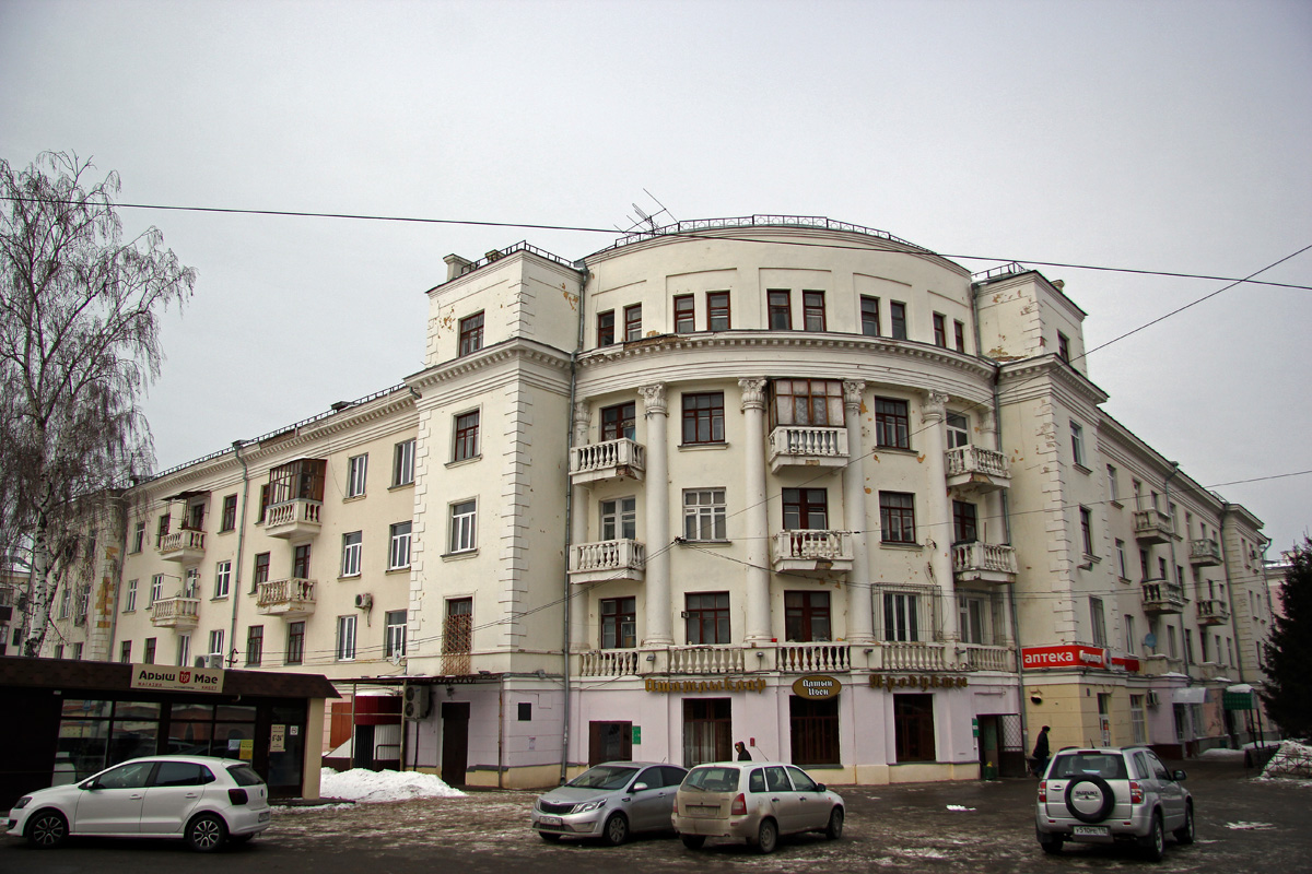 Kaasan, Улица Богатырёва, 2 / Улица Степана Халтурина, 5