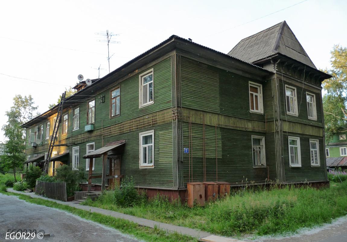 Архангельск, Корпусная улица, 7