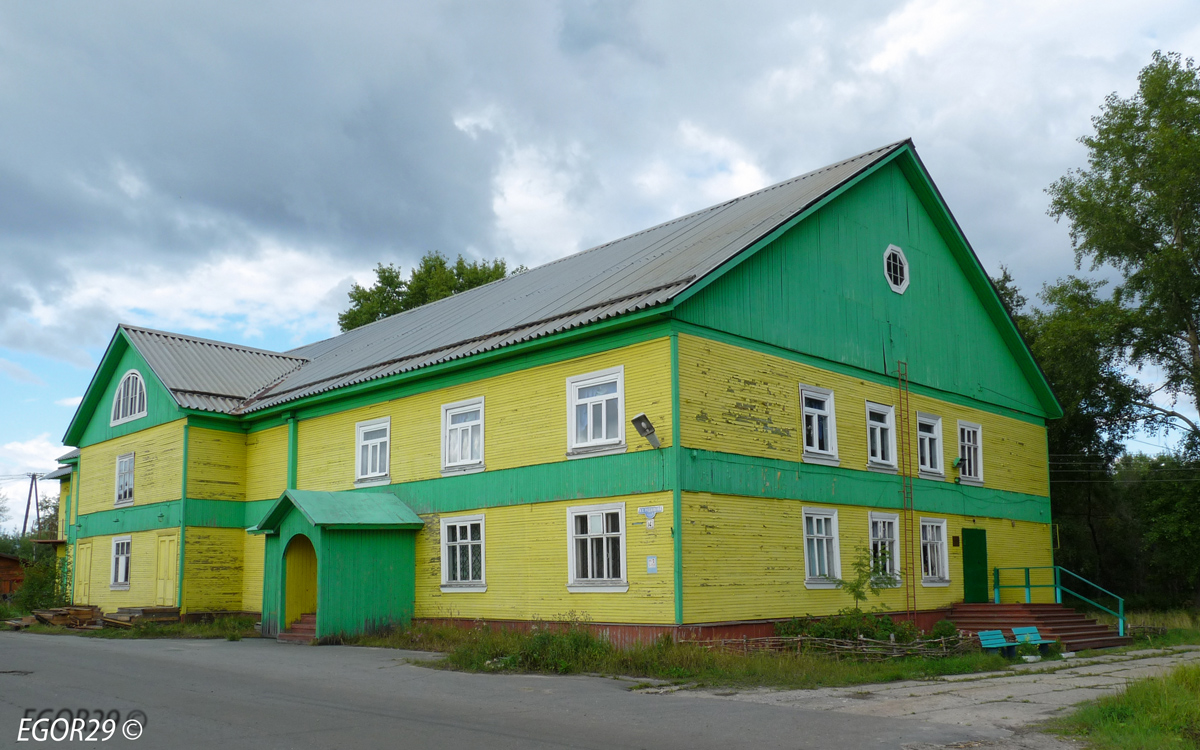 Архангельск, Улица Родионова, 14