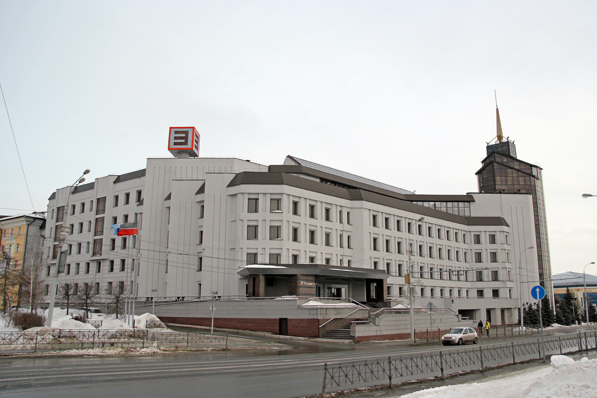 Казань, Улица Марселя Салимжанова, 1