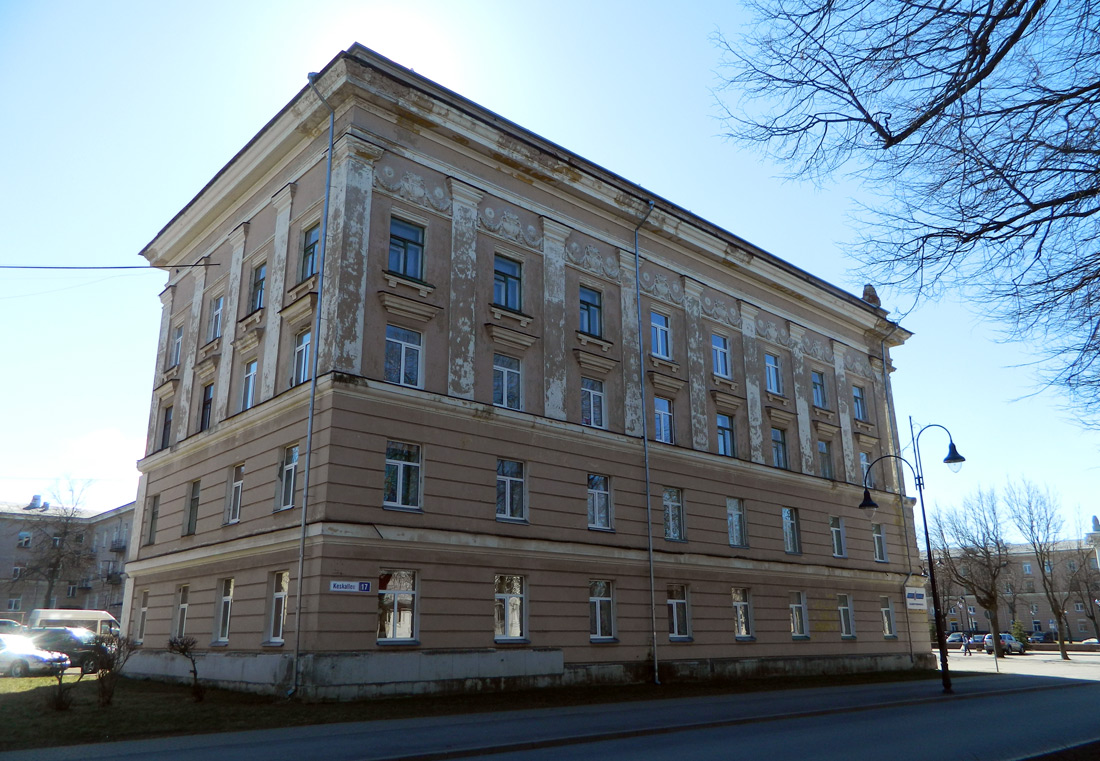 Кохтла-Ярве, Keskallee, 17
