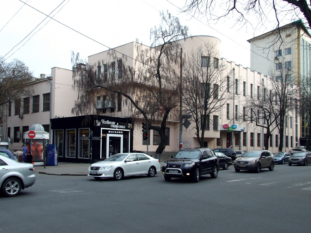 Одесса, Катерининська вулиця, 37 / вулиця жуковського, 25