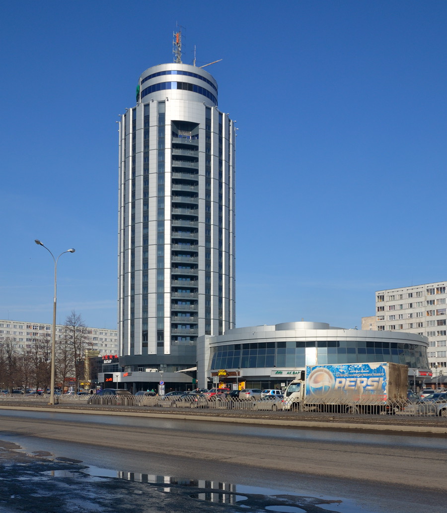 Набережные Челны, Проспект Хасана Туфана, 12