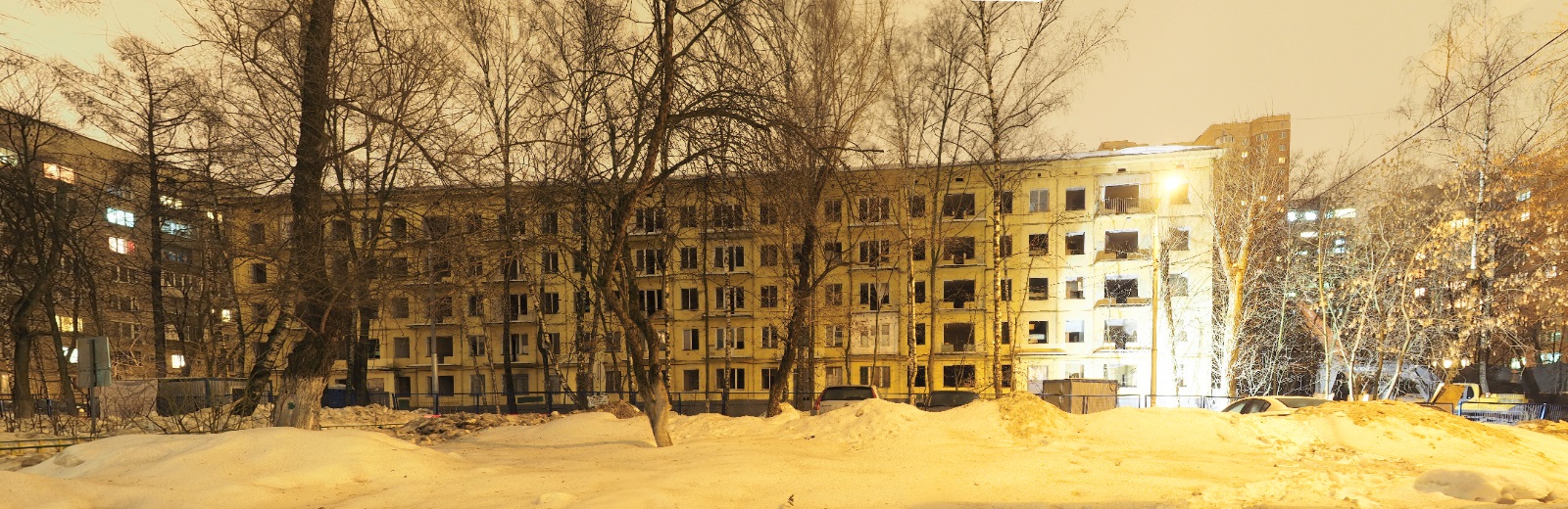 Москва, Улица Марии Ульяновой, 25