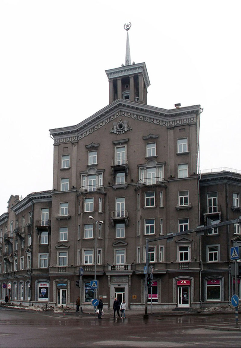 Таллин, Tartu maantee, 24