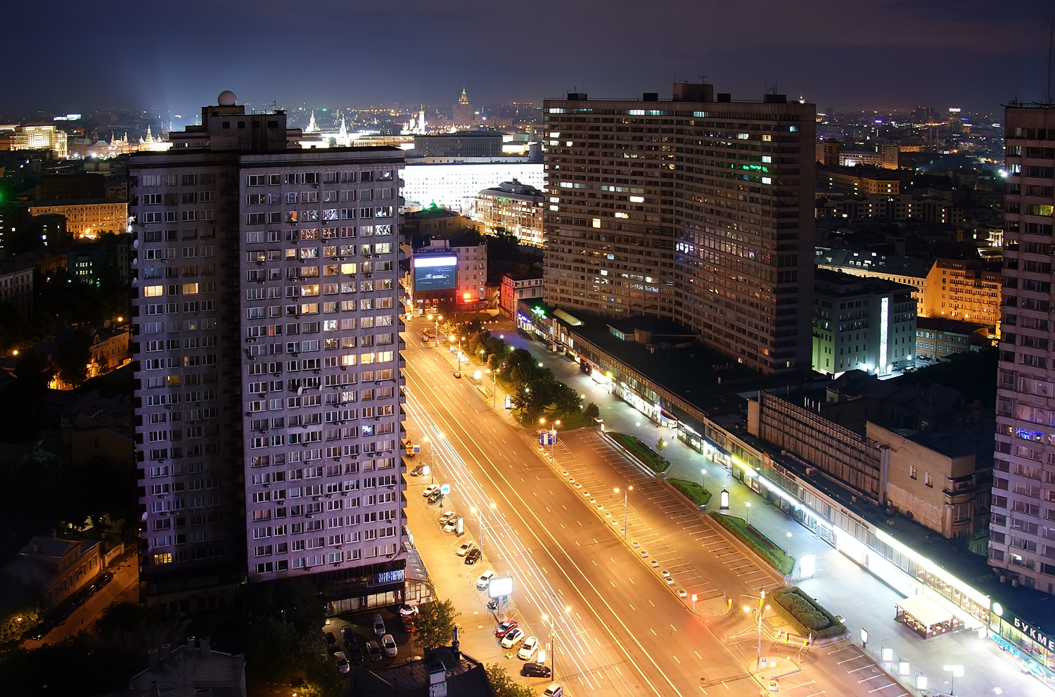 Москва, Улица Новый Арбат, 6; Улица Новый Арбат, 11