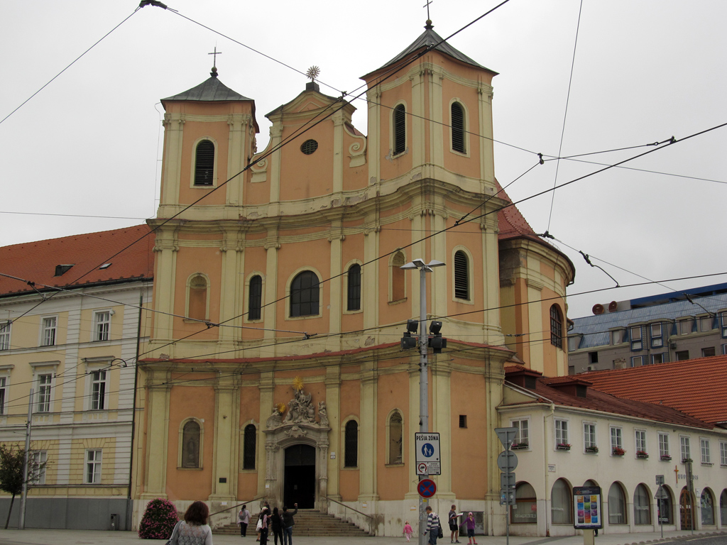 Братислава, Župné námestie, 11