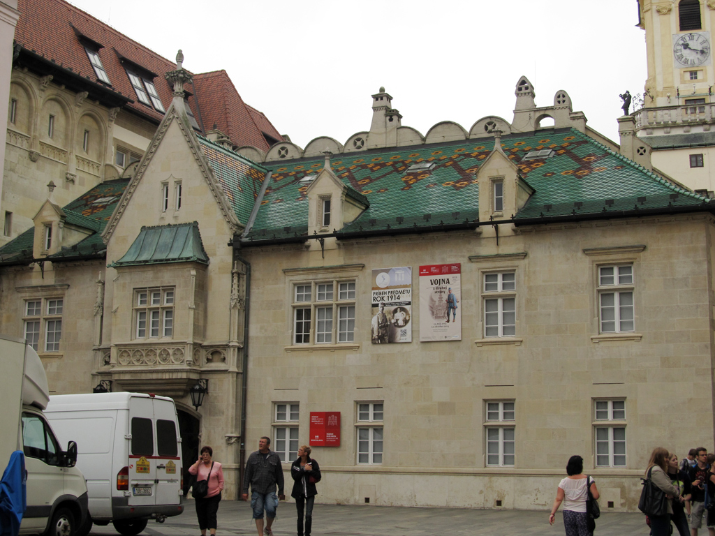 Братислава, Hlavné námestie, 1 / Primaciálne námestie, 2