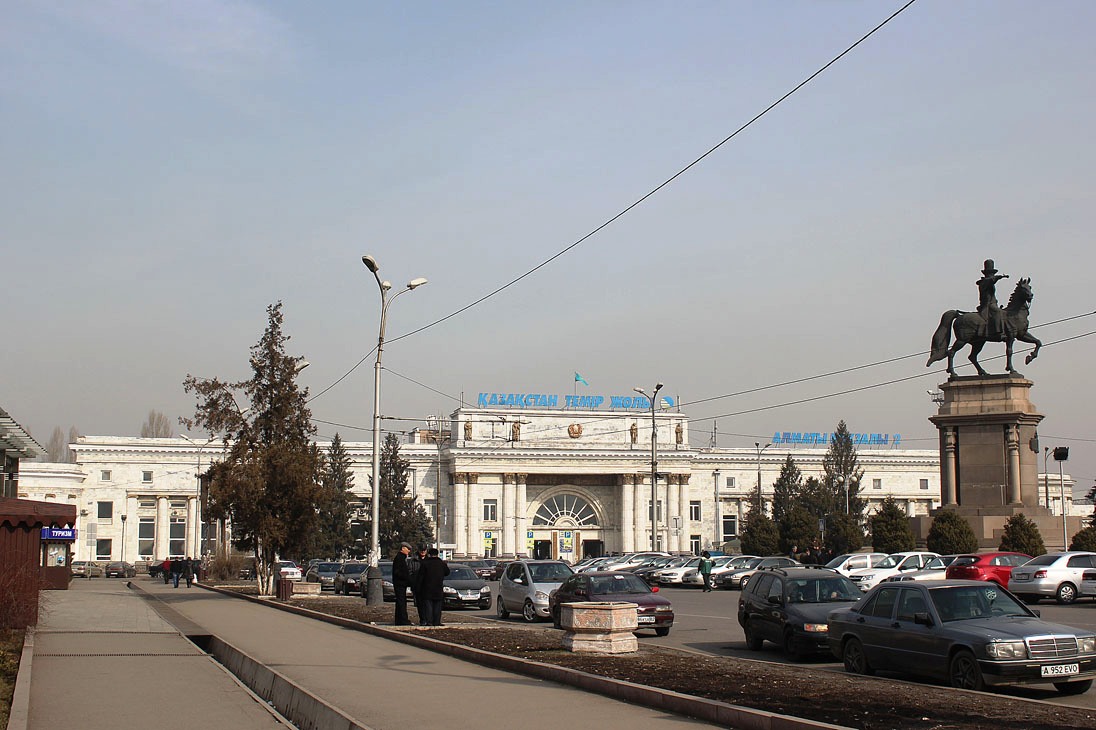 Алматы, Проспект Абылай хана, 1