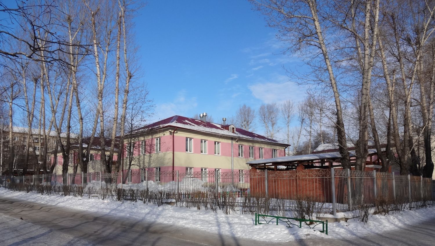 Иркутск, Академическая улица, 8