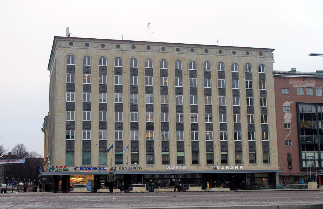 Таллин, Vabaduse väljak, 10