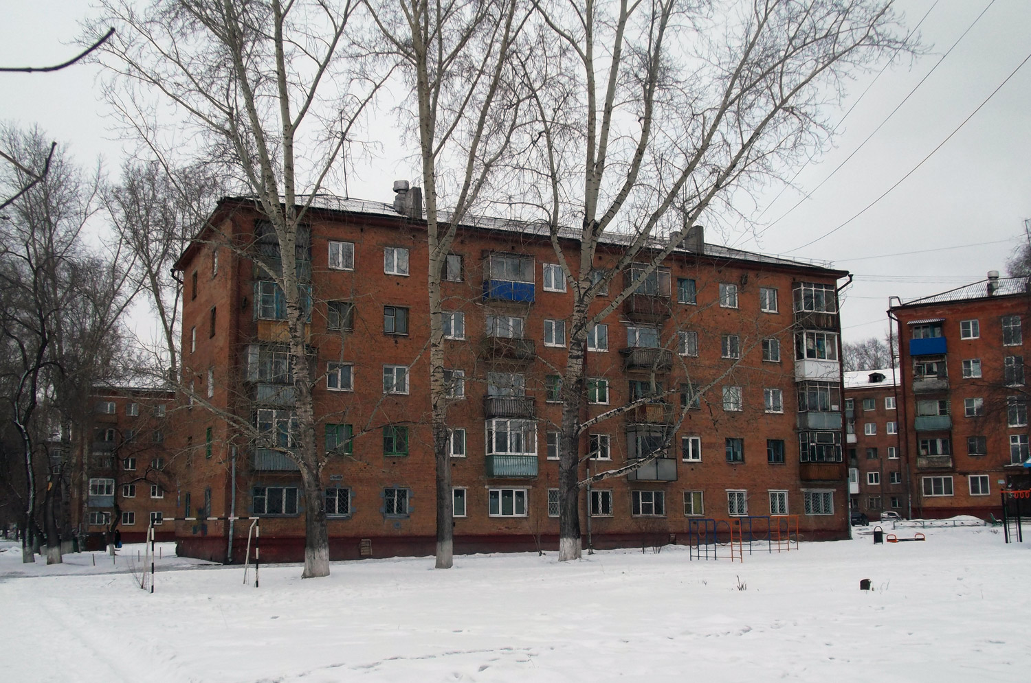Новокузнецк, Улица 40 лет ВЛКСМ, 62