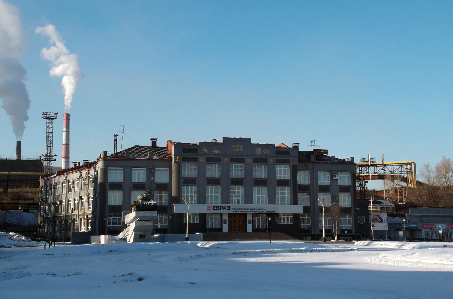 Новокузнецк, Площадь Побед, 1