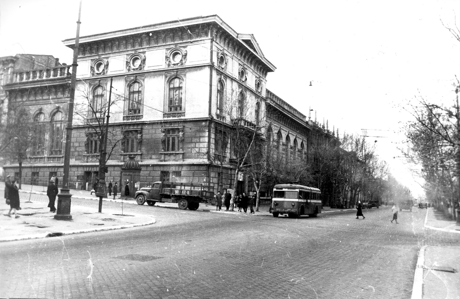 Одесса, Пушкінська вулиця, 10 / грецька вулиця, 18