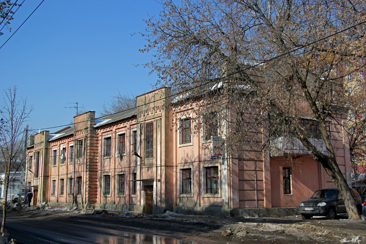 Kaasan, Улица Побежимова, 34