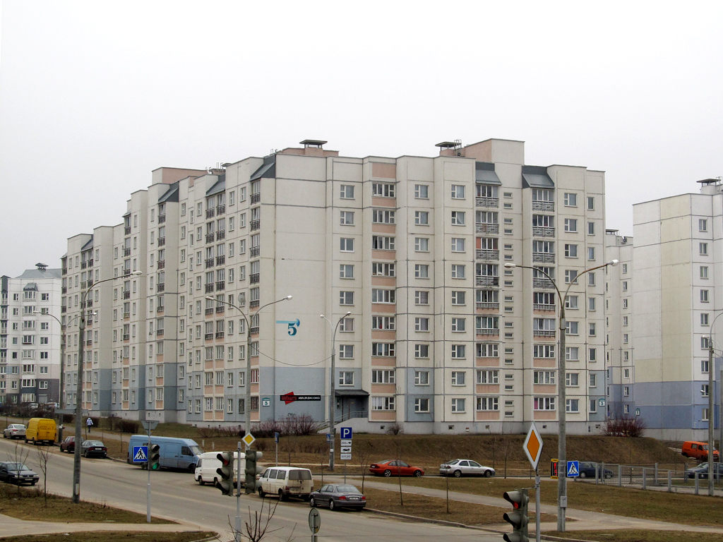 Минск, Улица Игнатовского, 5