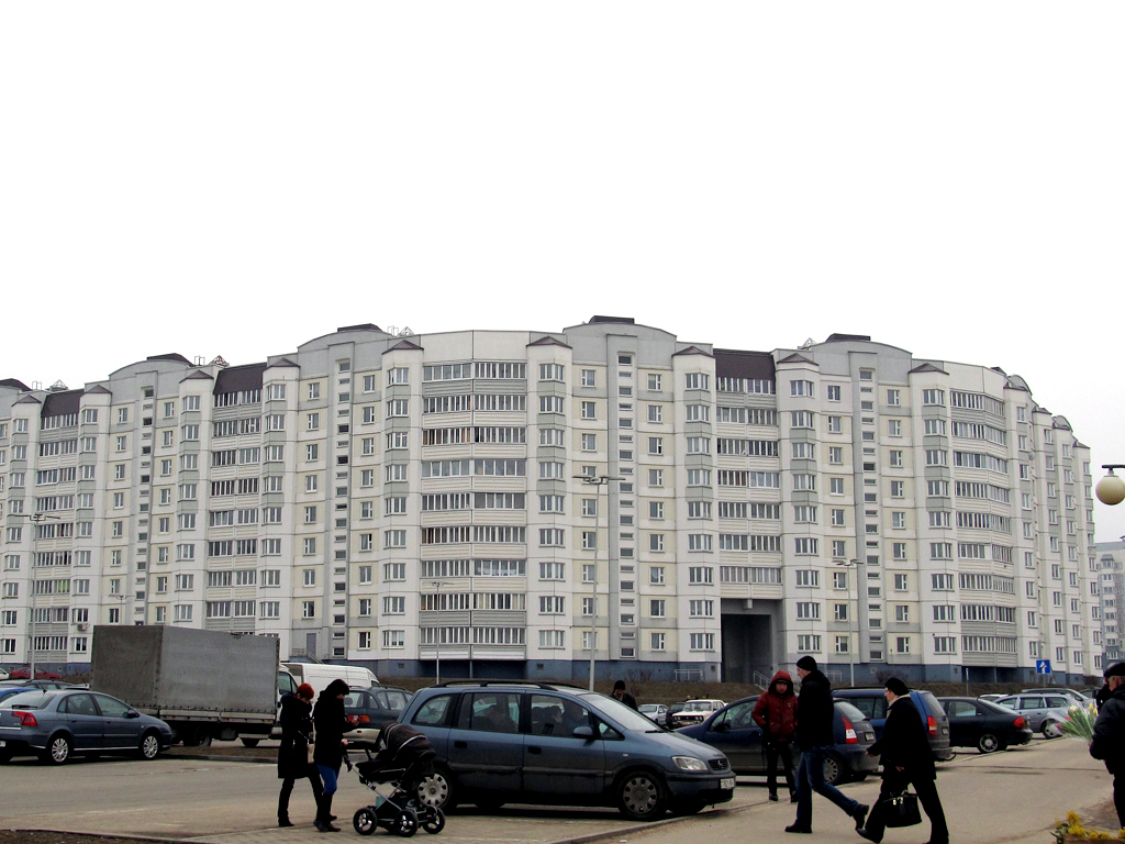 Минск, Улица Алеся Гаруна, 25