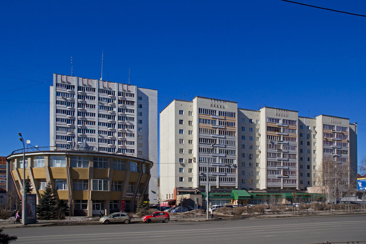 Казань, Улица Вишневского, 8 / Улица Лесгафта, 35; Улица Вишневского, 8 / Улица Лесгафта, 35 корп. 1; Улица Достоевского, 44 / Улица Вишневского, 6