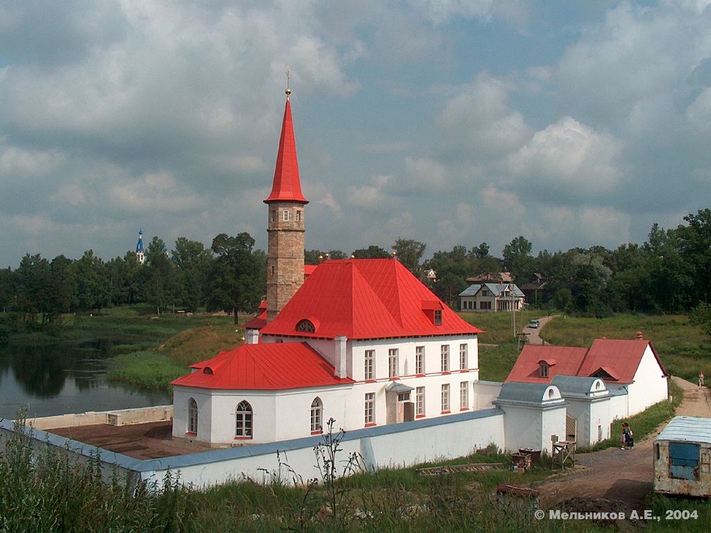 Гатчина, Улица Чкалова, 22А (Приоратский парк)