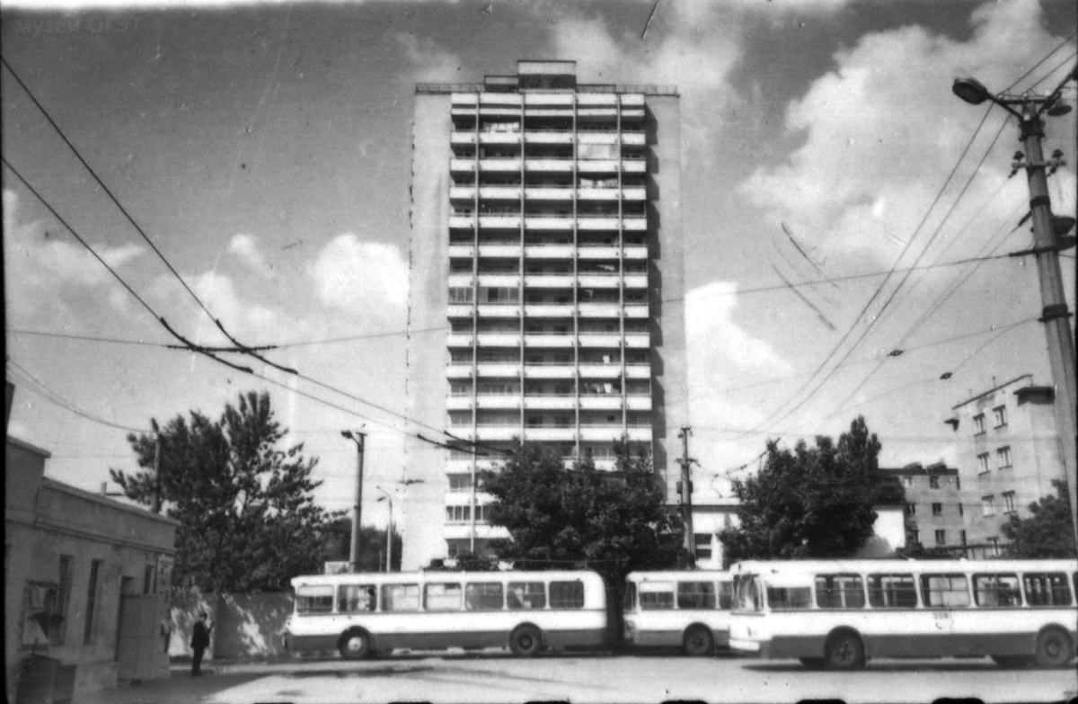 Odesa, Фонтанська дорога, 17