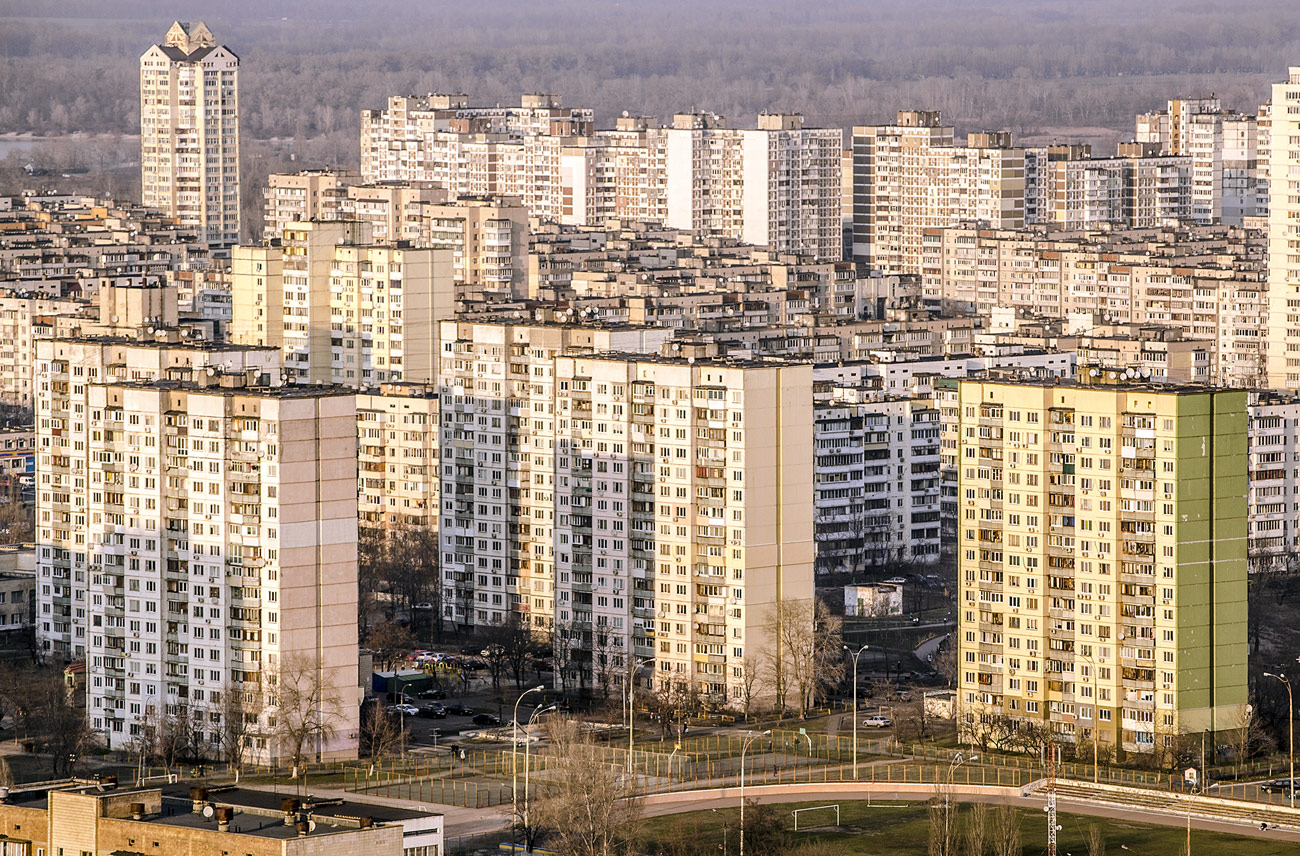 Киев, Улица Героев Днепра, 38Е; Улица Героев Днепра, 38Г; Улица Героев Днепра, 38Д