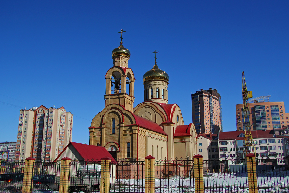 Казань, Чистопольская улица, 30; Улица Мусина, 7