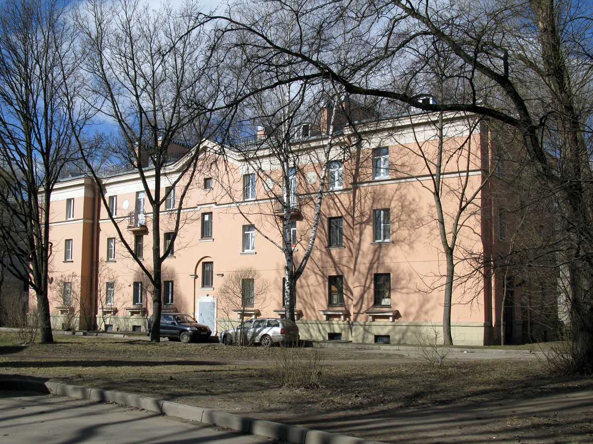 Санкт-Петербург, Ириновский проспект, 41 корп. 2