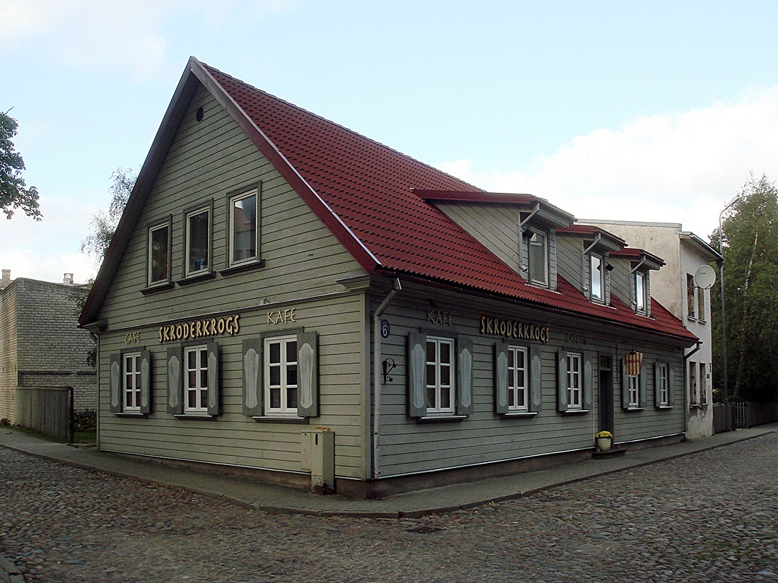 Вентспилс, Skroderu iela, 6