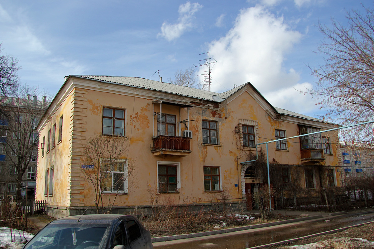 Kasan, Улица Хасана Туфана, 19 / Городская улица, 12