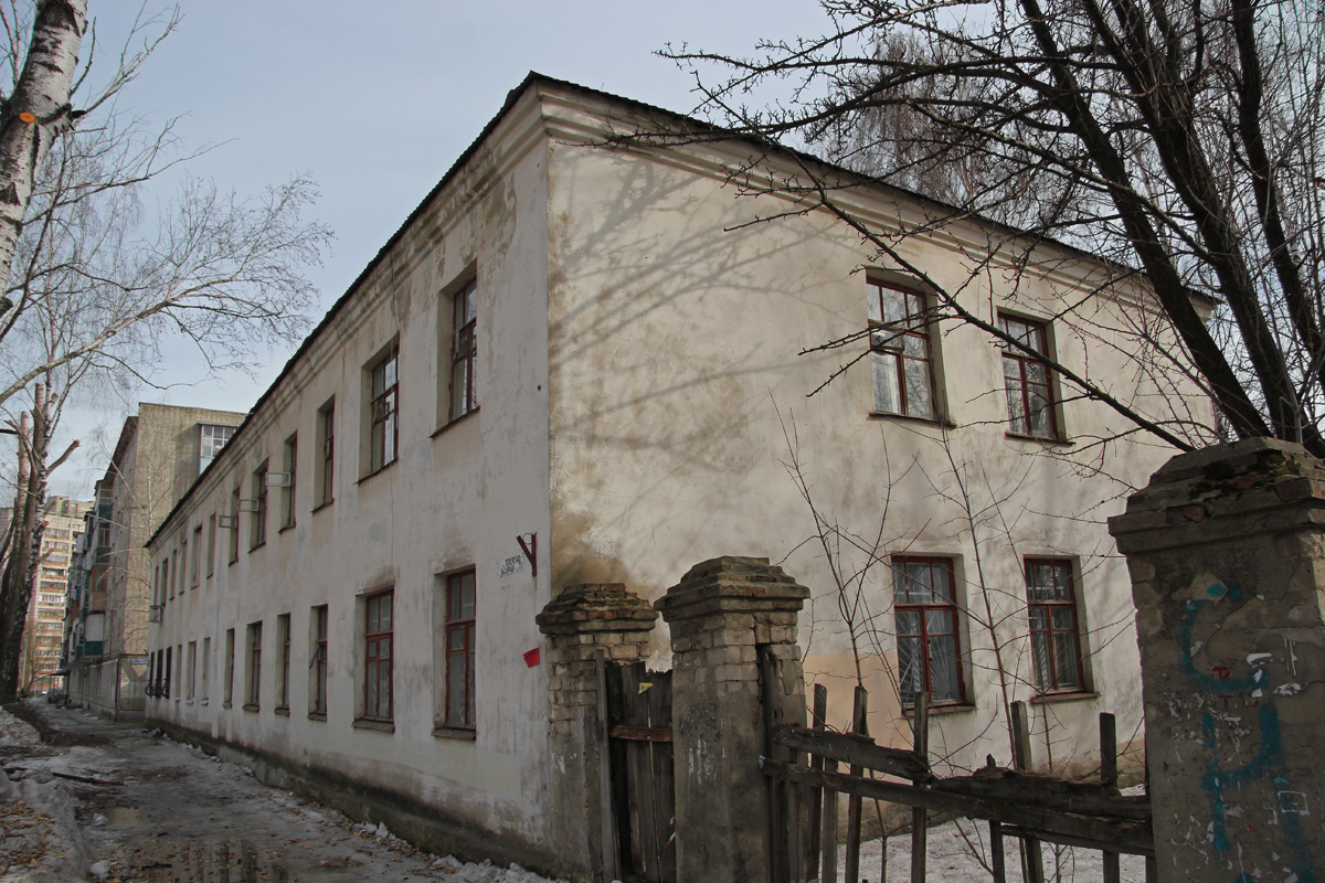 Kaasan, Поперечно-Базарная улица, 70