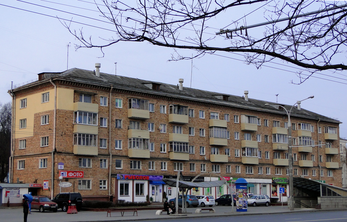Минск, Партизанский проспект, 69