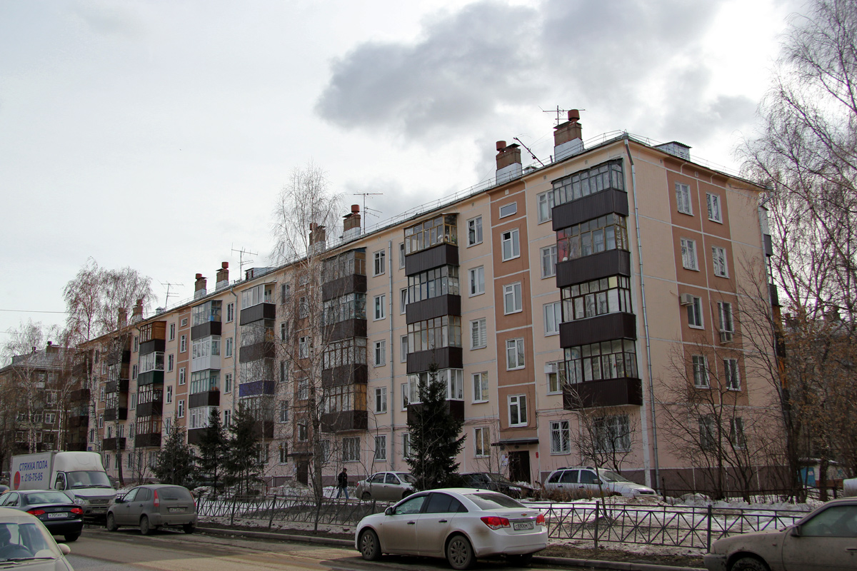 Казань, Улица Шамиля Усманова, 19 Казань, Улица Шамиля Усманова, 19