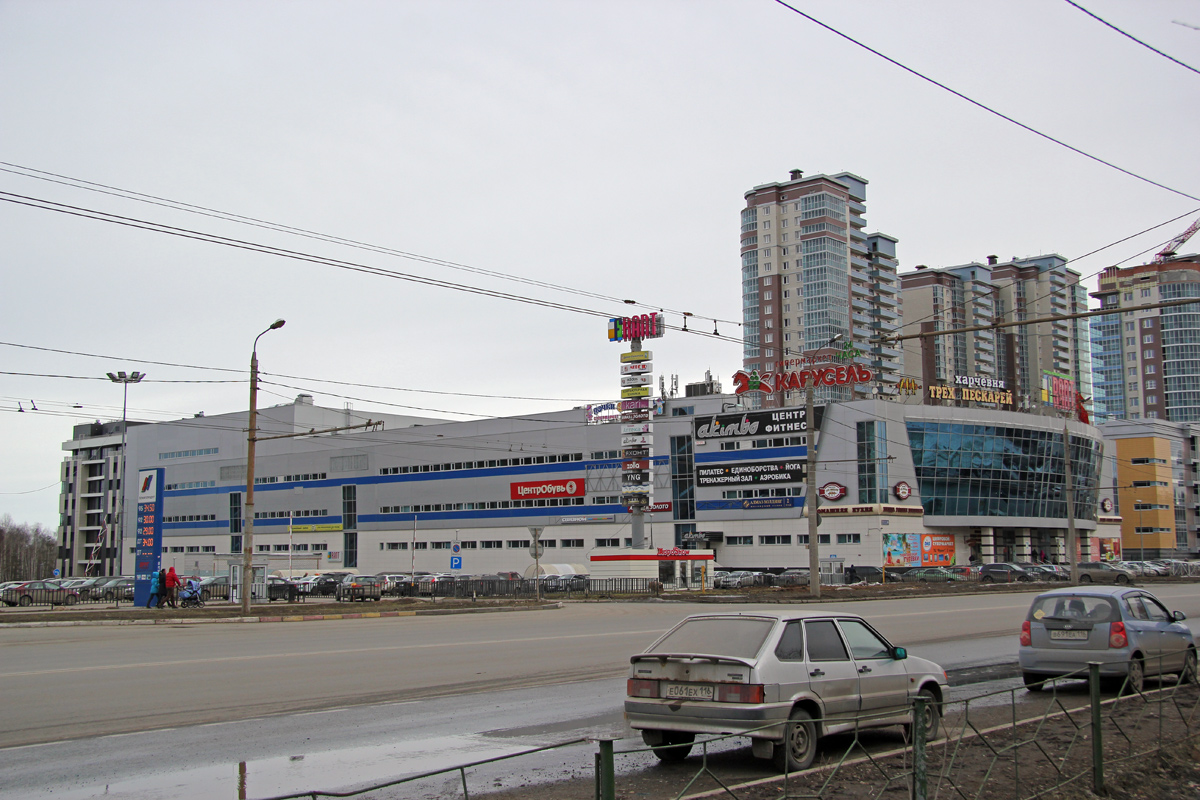 Казань, Улица Юлиуса Фучика, 90