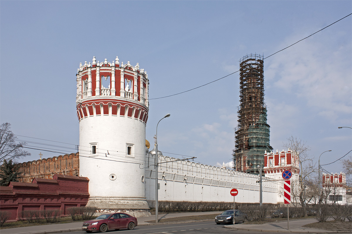 Москва, Новодевичий проезд, 1 стр. 18; Новодевичий проезд, 1 стр. 12