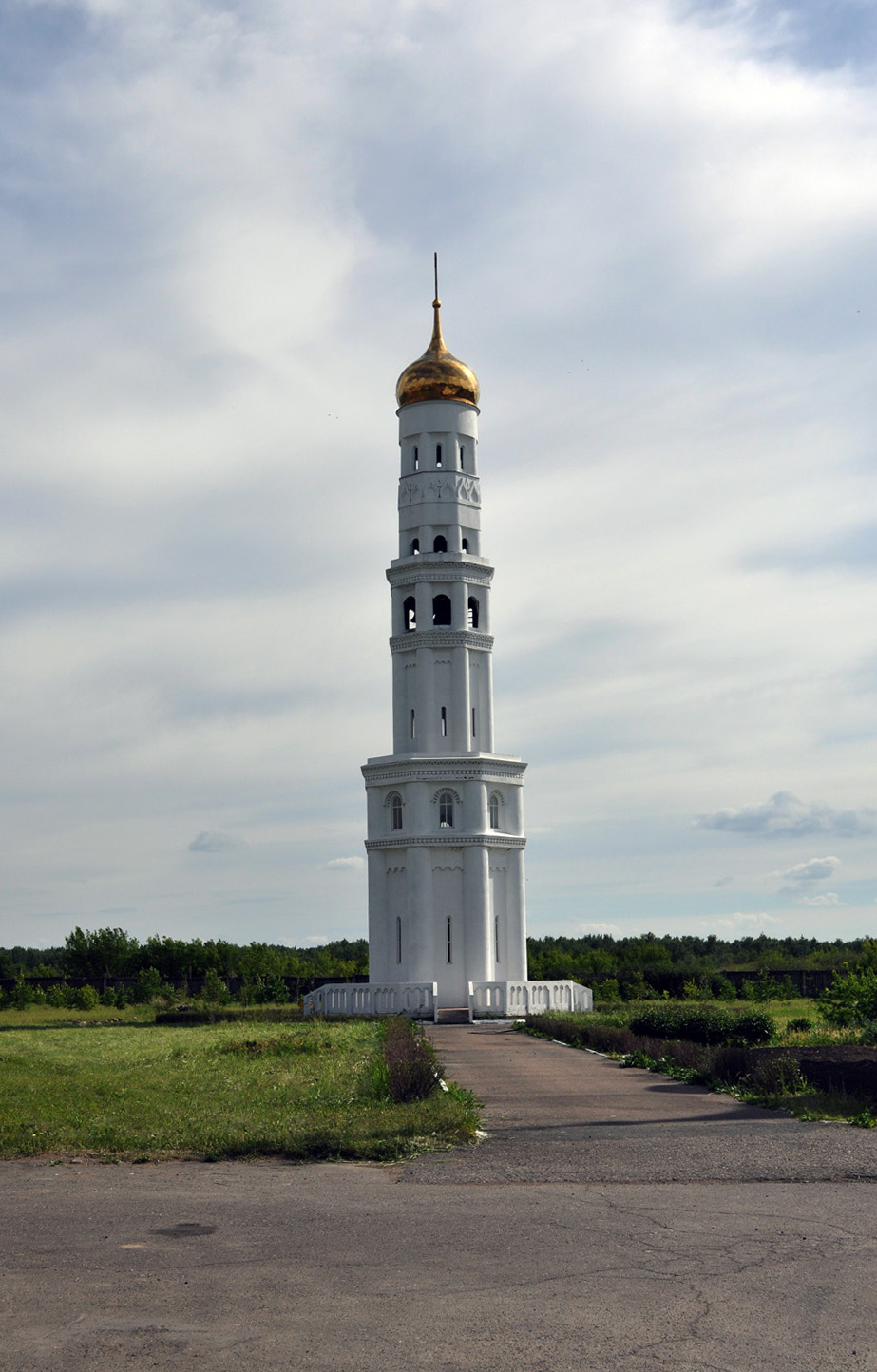 Омск, Улица Полтавцева, 2/3а