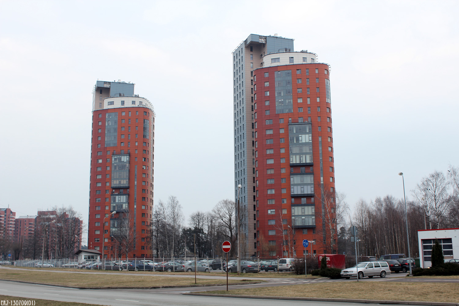 Rīga, Anniņmuižas bulvāris, 43; Anniņmuižas bulvāris, 41