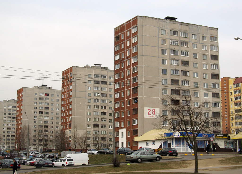 Минск, Улица Одинцова, 109; Улица Лобанка, 28 корп. 1; Улица Лобанка, 32
