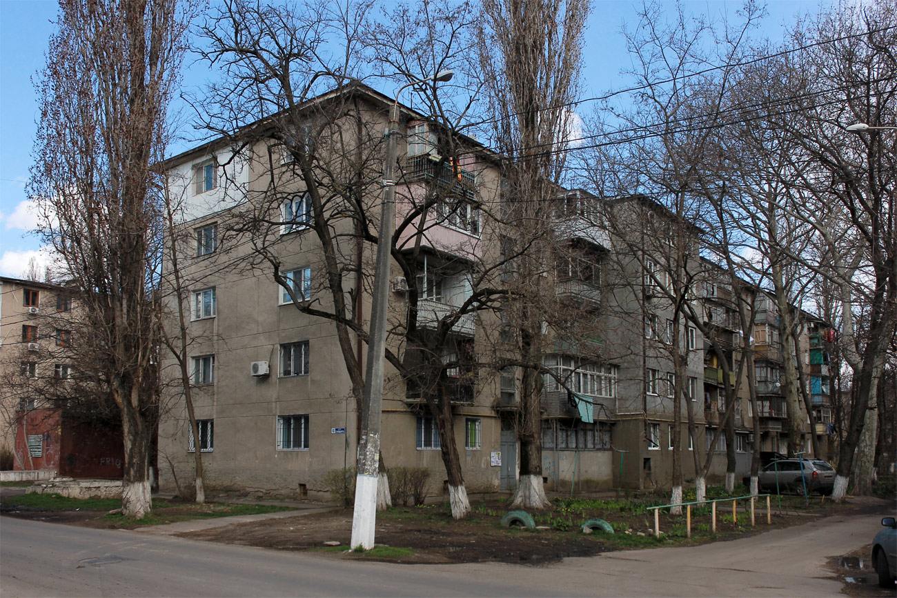 Одесса, Вулиця Івана і Юрія Лип, 62