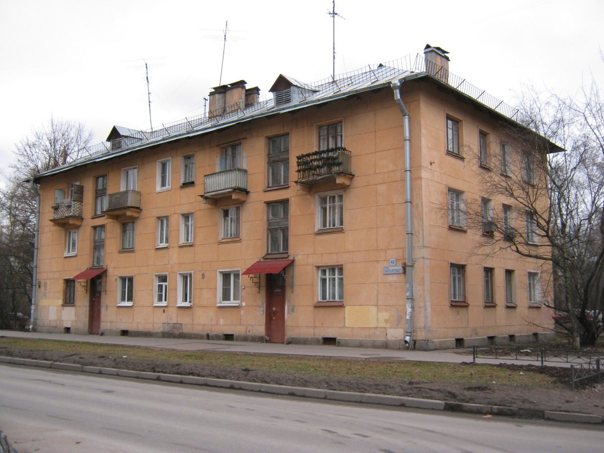 Sankt Petersburg, Улица Танкиста Хрустицкого, 42